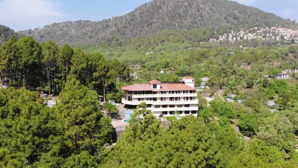 pet friendly resort in bhimtal