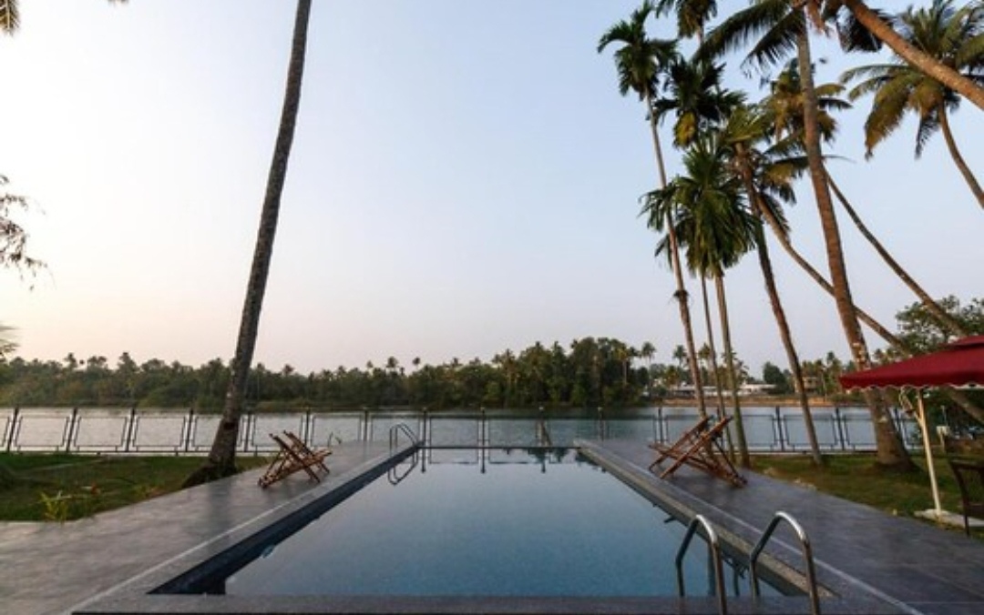 Kerala Backwaters resorts