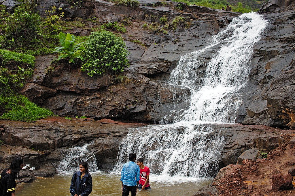 monsoon destinations near pune