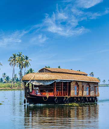 best backwater resort in alleppey