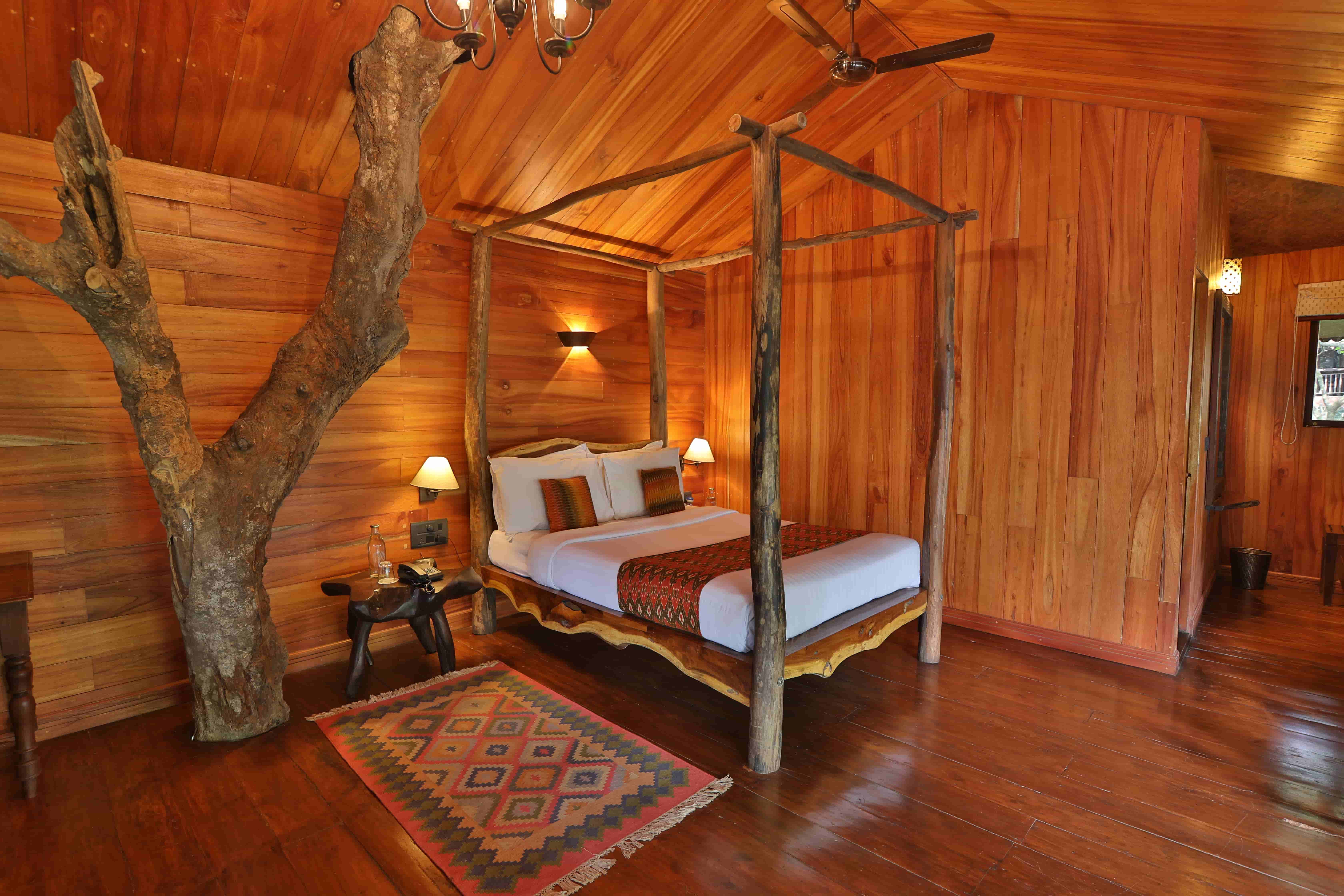 romantic tree houses in India