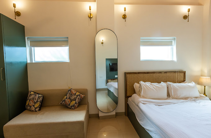 Alibaug Ocean retreat: Bedroom