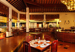 best resorts in kumarakom: Kumarakom lakeside Haven restaurant view