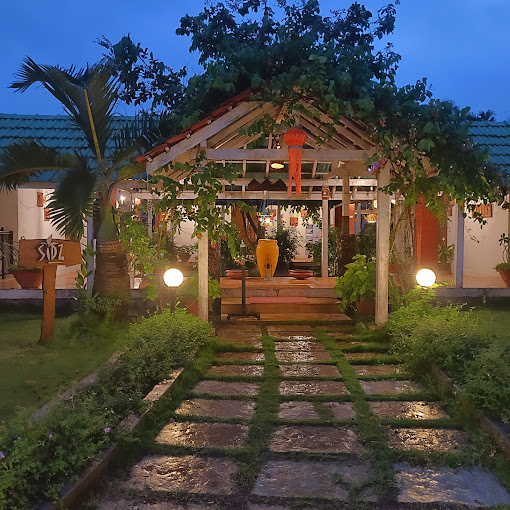 The Cottage Homestay: Front