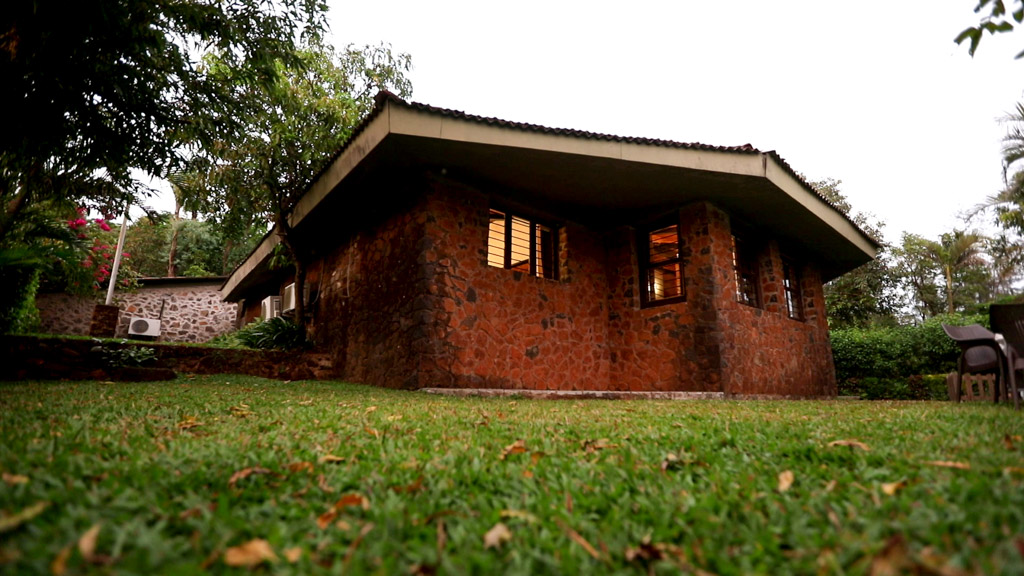 romantic tree houses in India