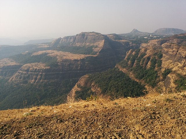 lonavala vs panchgani: which is better