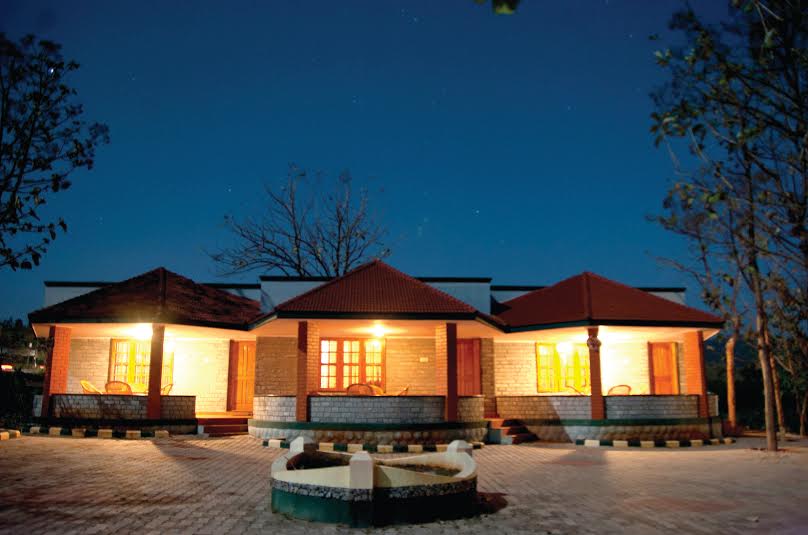 Scenic Wildlife Nature Resort: luxury forest resorts in india property view