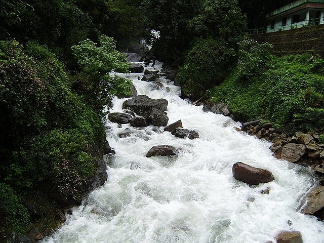 Lakkom waterfalls