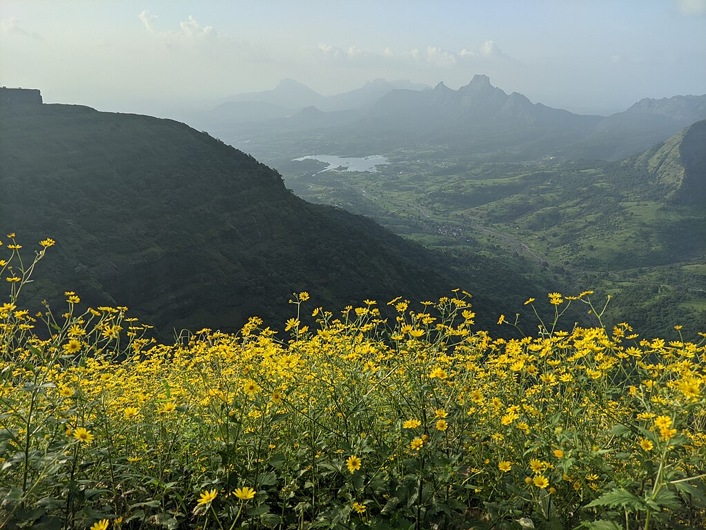 lonavala vs matheran: