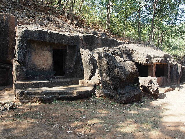 Panhalekaji Caves ruins view