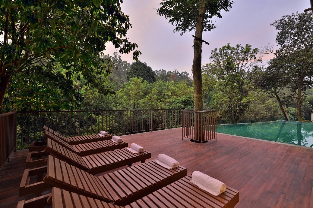 honeymoon cottages in Wayanad