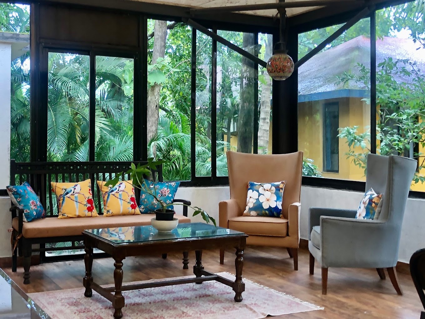 villa in alibaug near the beach: tropical retreat beach resort living room view