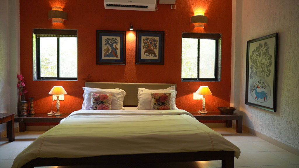 villa in alibaug near the beach: beach family resort bedroom view