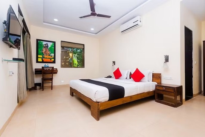 Blissful Lifestyle Retreat, Karjat bedroom view