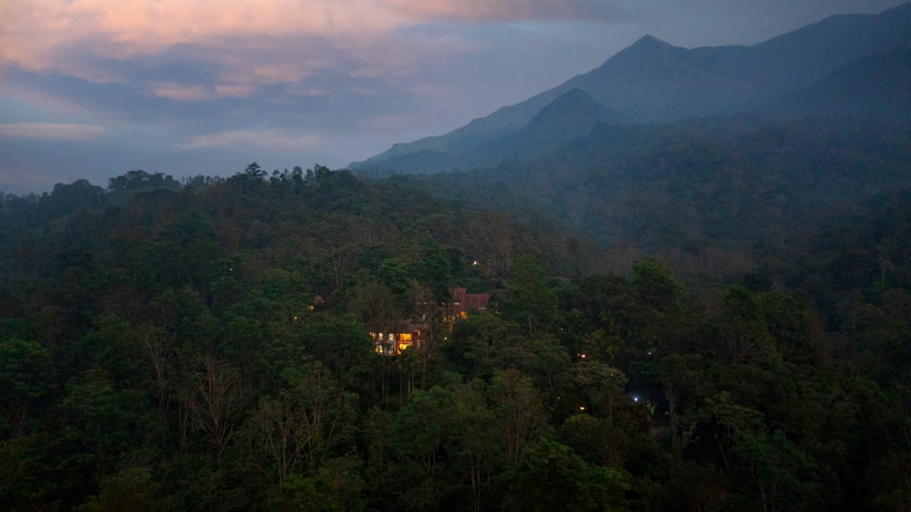 Wayanad mist getaway overall view