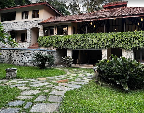 homestays near bangalore: the mudigeri hideaway property view