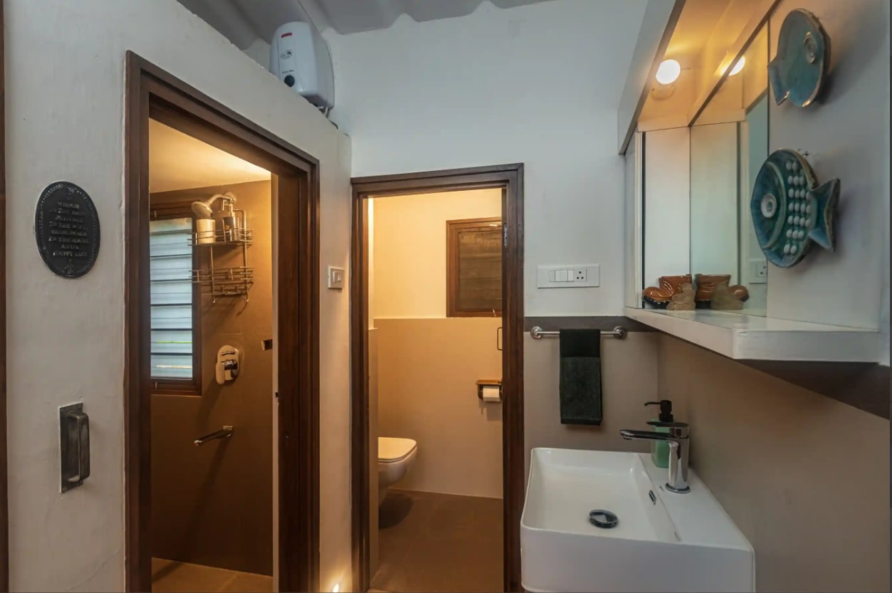 2bhk villa with private pool in lonavala- bathroom view