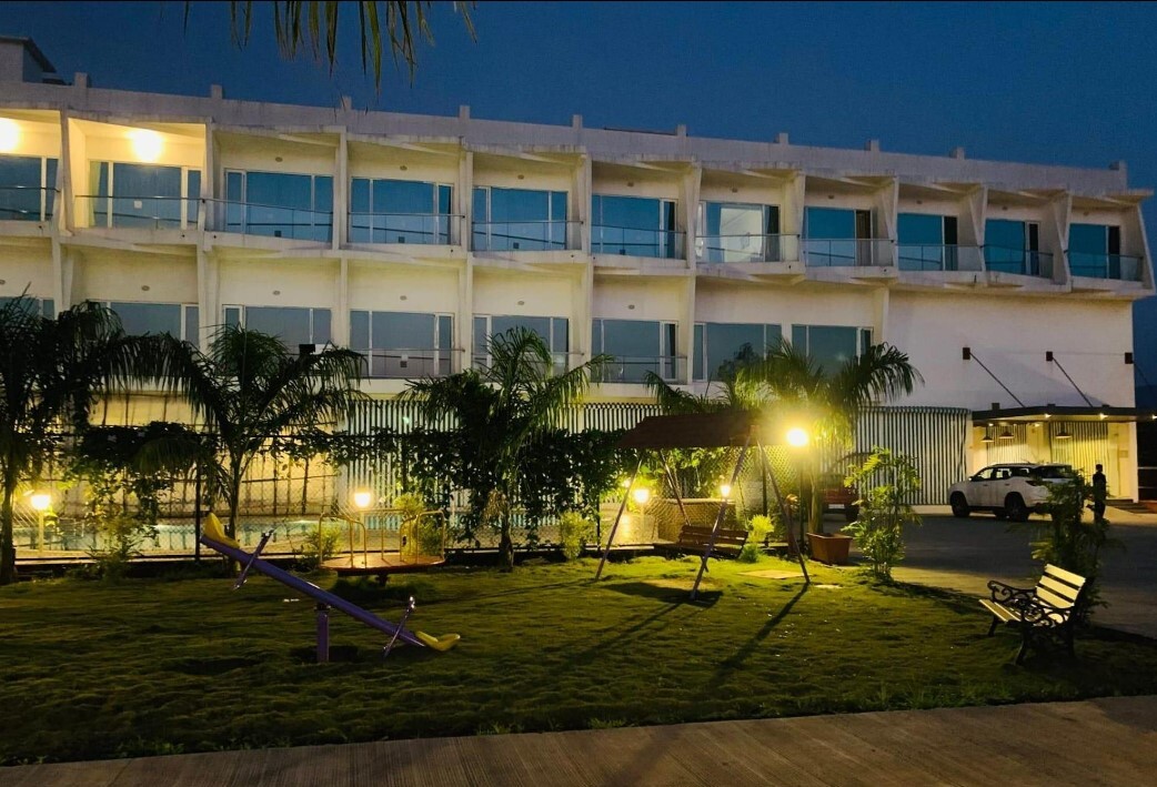 Serene Escapade Retreat:Resorts For Corporate Outing Near Mumbai property view