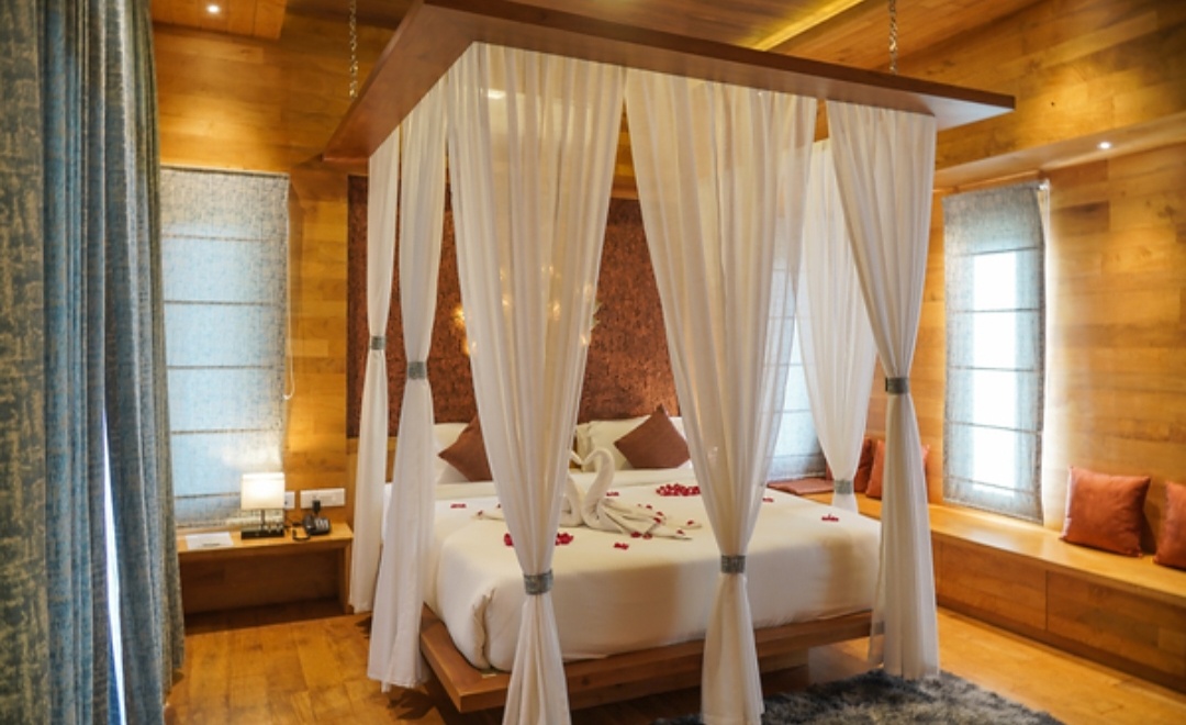 treetop escape resort & spa best jungle resorts in india bedroom view