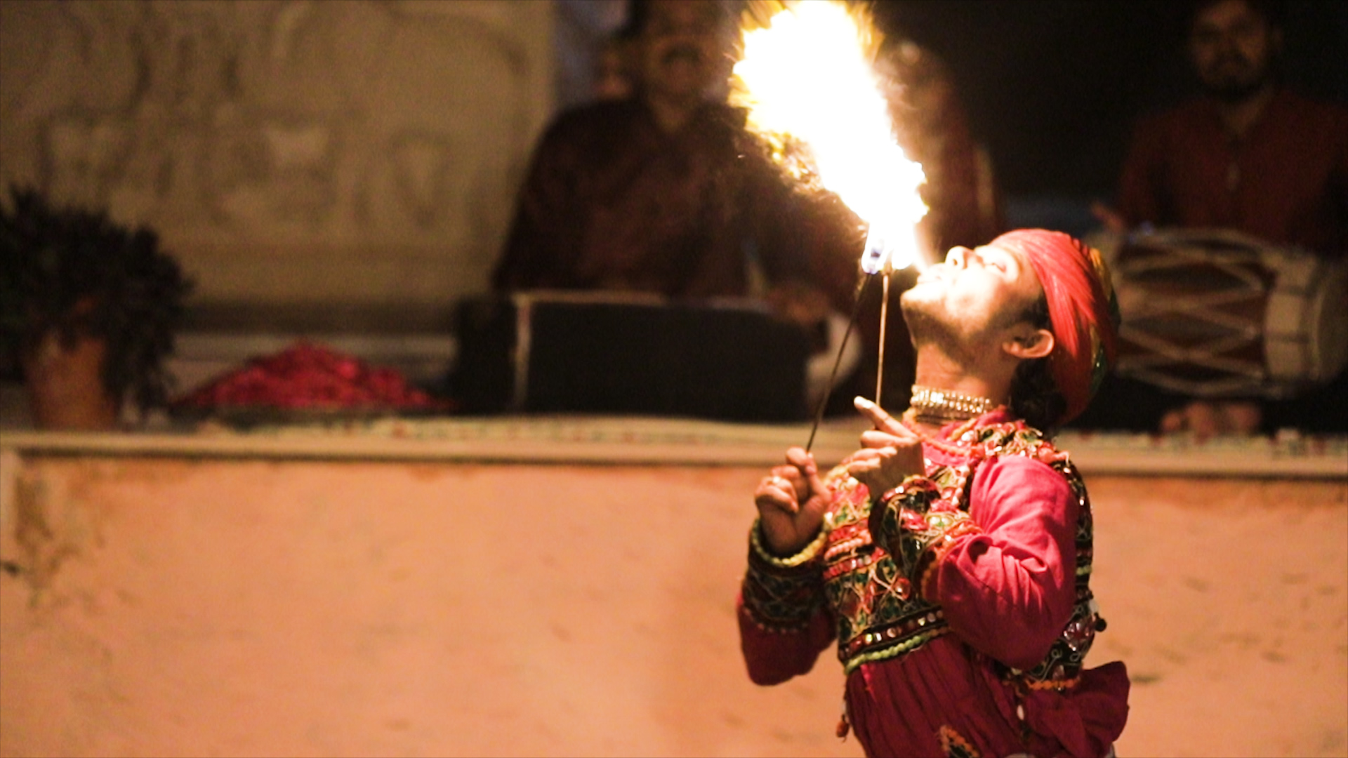 Fort Stay Near Delhi At The Lake View Palace- performances at night