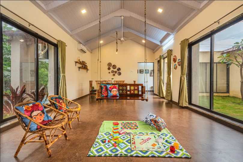 family villas for January long weekends near Mumbai