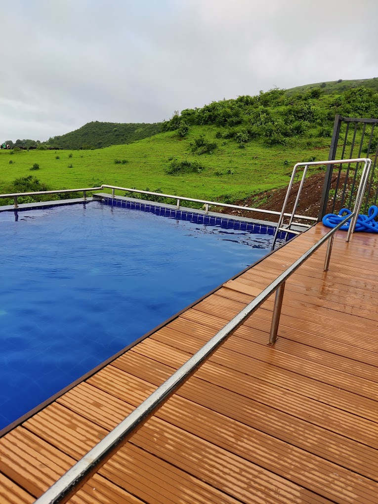 villa resorts in Igatpuri-Mountain view retreat swimming pool view