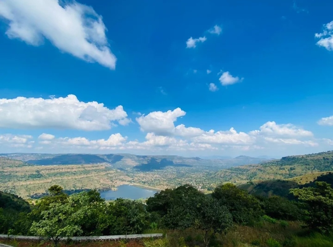 Resort In Mahabaleshwar With Infinity Pool At The Countryside Stay view from the property