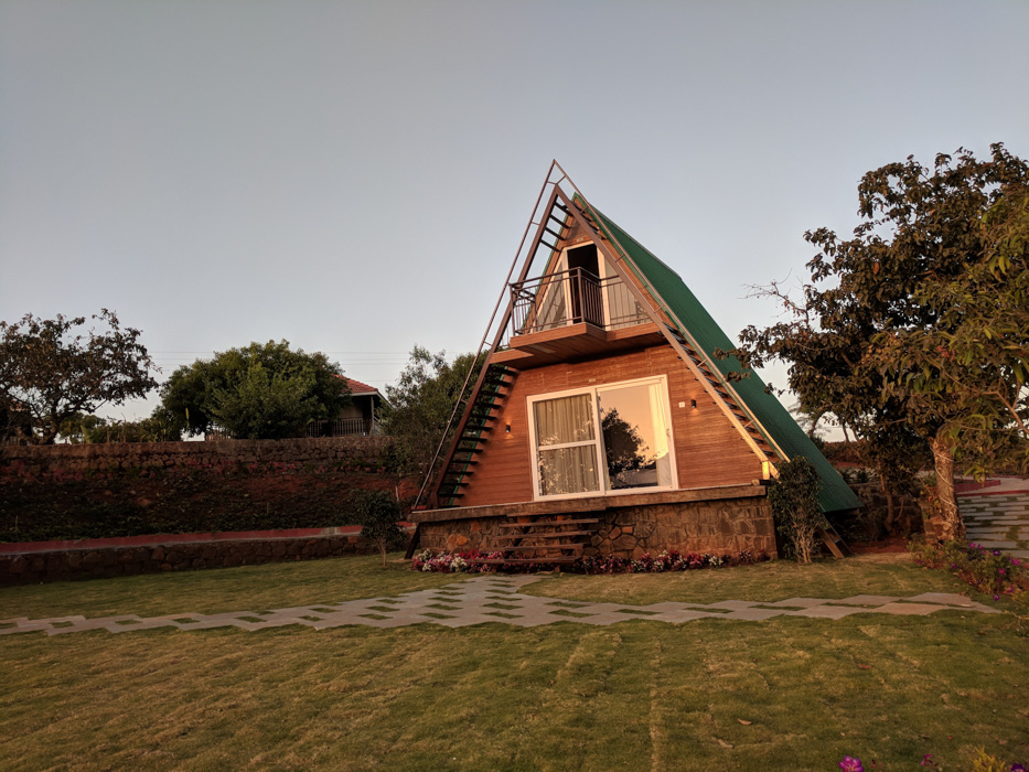 Resort In Mahabaleshwar With Infinity Pool- The Countryside Stay unique accommodation view