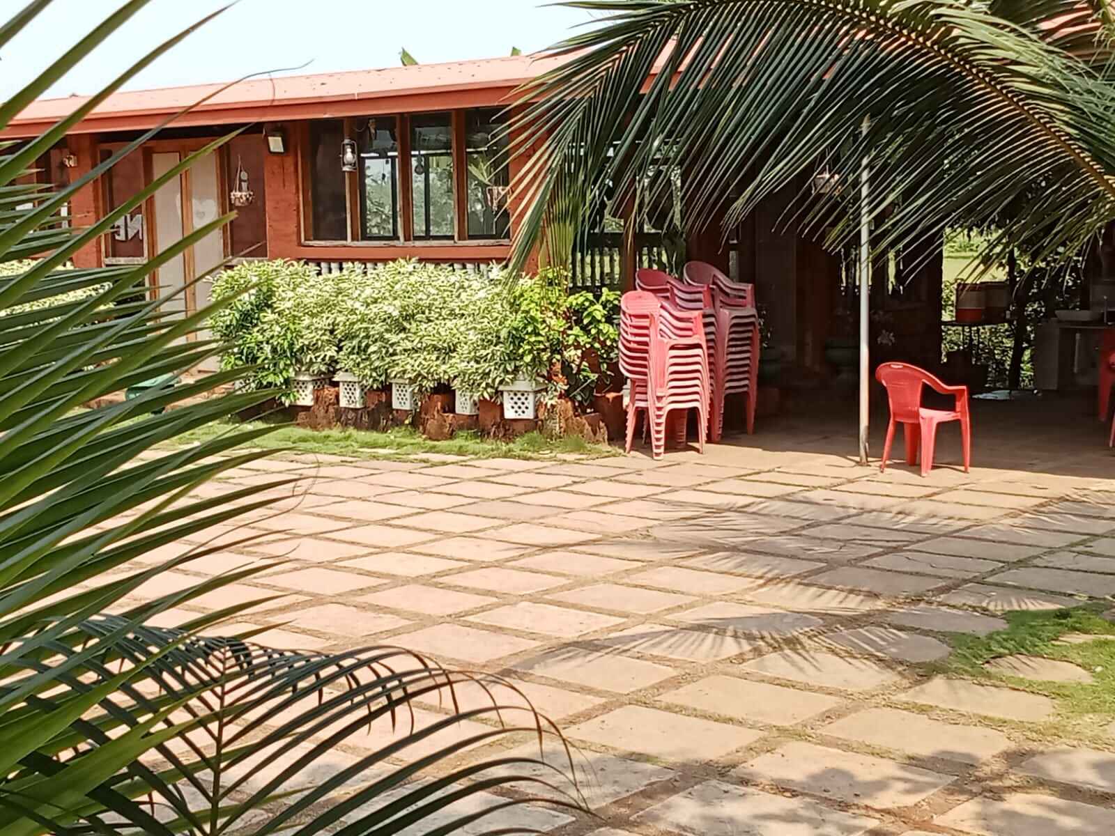 Karjat Valley Escape Resort With Adventure Sports- restaurant