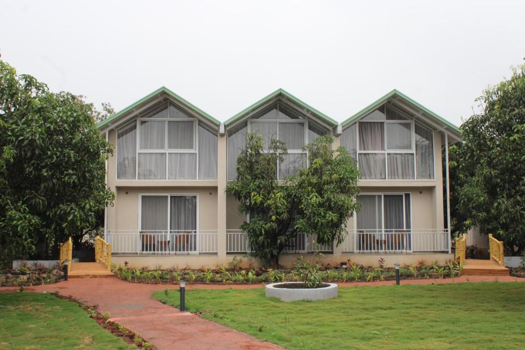 Resorts Near Pune for Corporate offsite for 100 employees