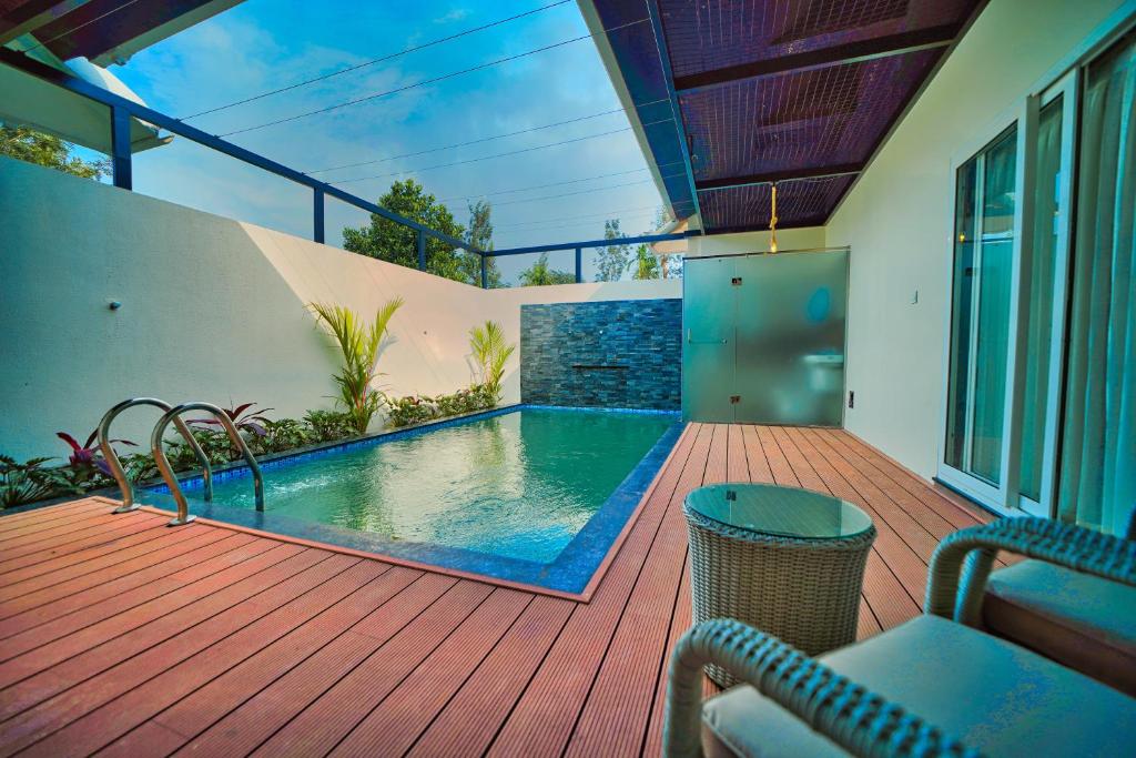 indoor swimming pool at the Treetop Escape Resorts