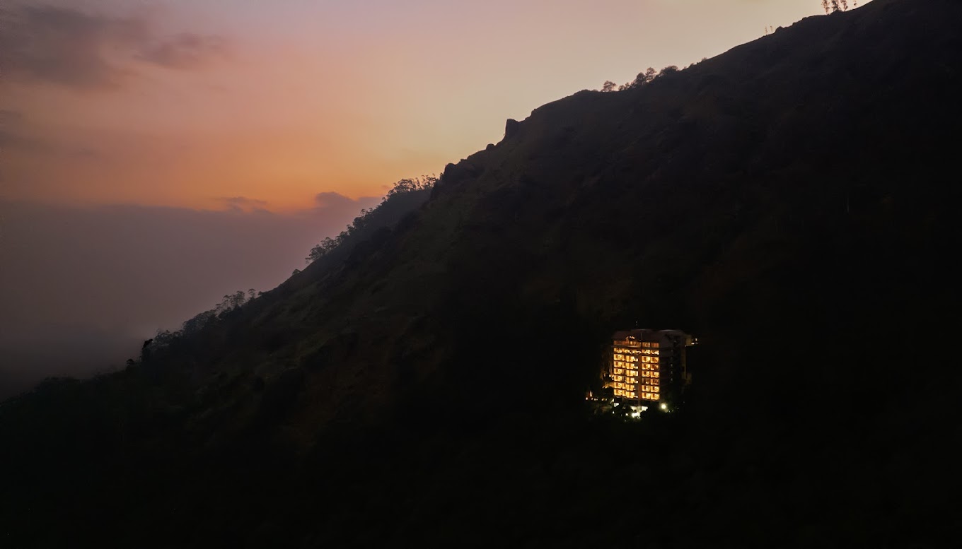 view of the Misty Highland Hill Retreat