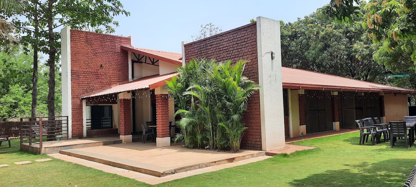 cottages in Karjat with a swimming pool