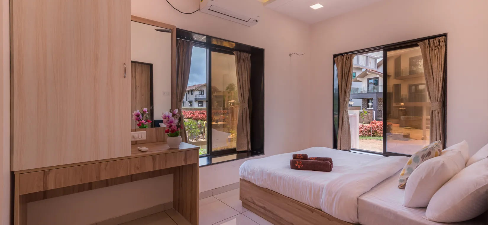 4 BHK villa with private pool-room view