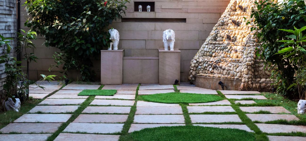 Elephant statues and Wishing Mountain at the Luxury Sunshine Retreat