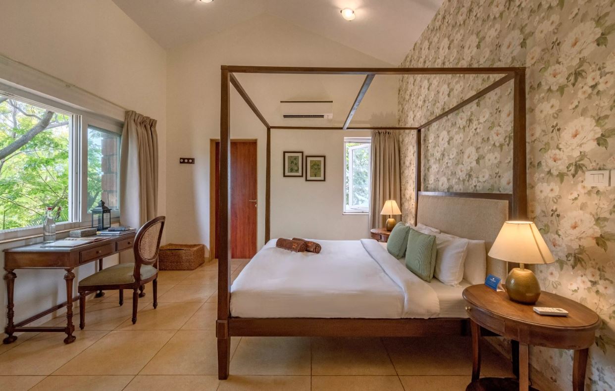 Lonavala rockhouse retreat bed