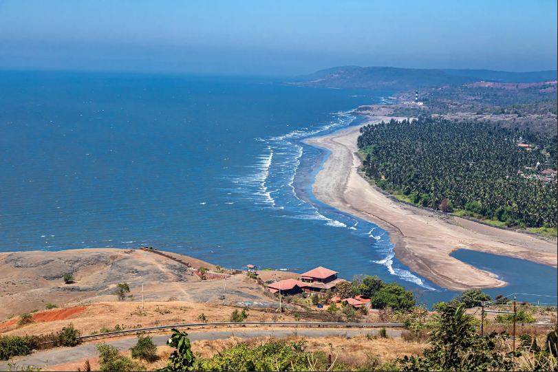 coastline-of-Konkan-beach