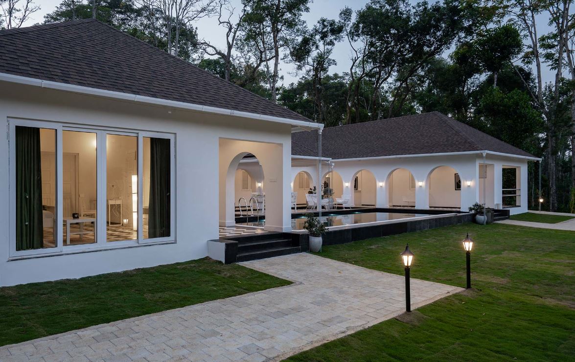 family villas for January long weekends near Bangalore