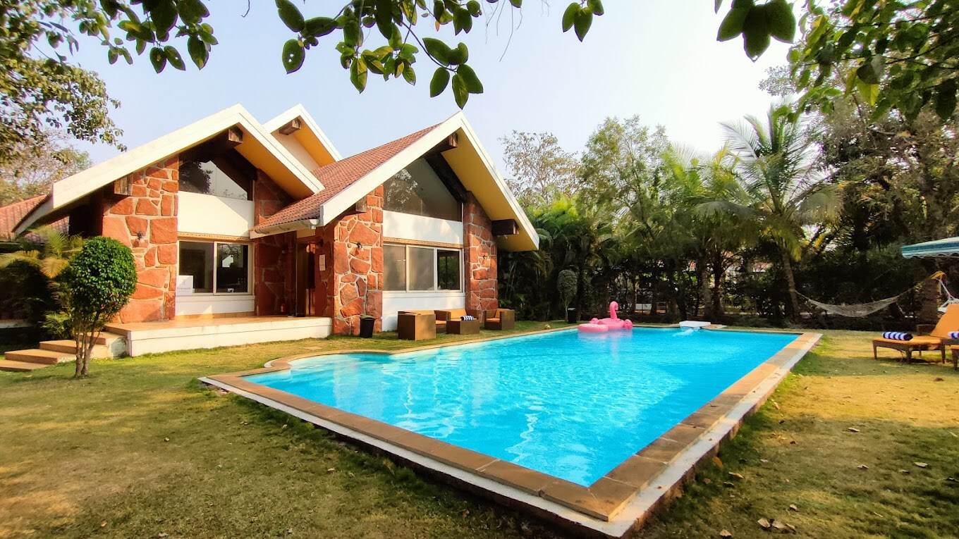 pet friendly villas in Alibaug with private pool