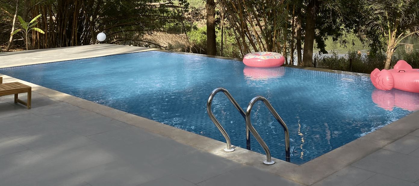 Pet friendly Villas in Karjat with private pool