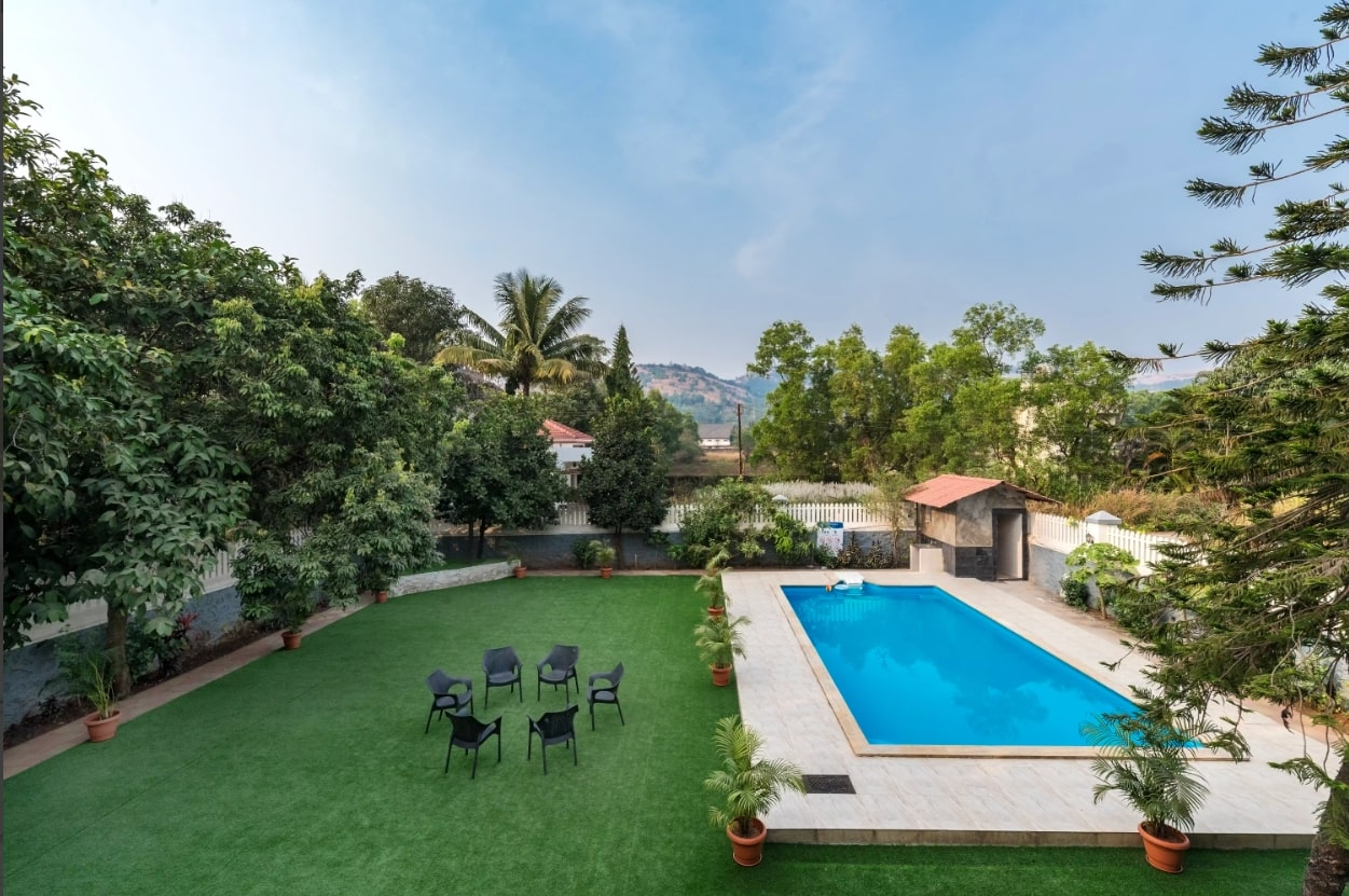 family villas for January long weekends near Mumbai