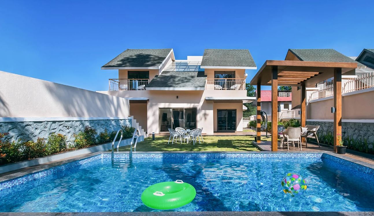 Lush Family Villas for January Long weekend Near Pune 2025 