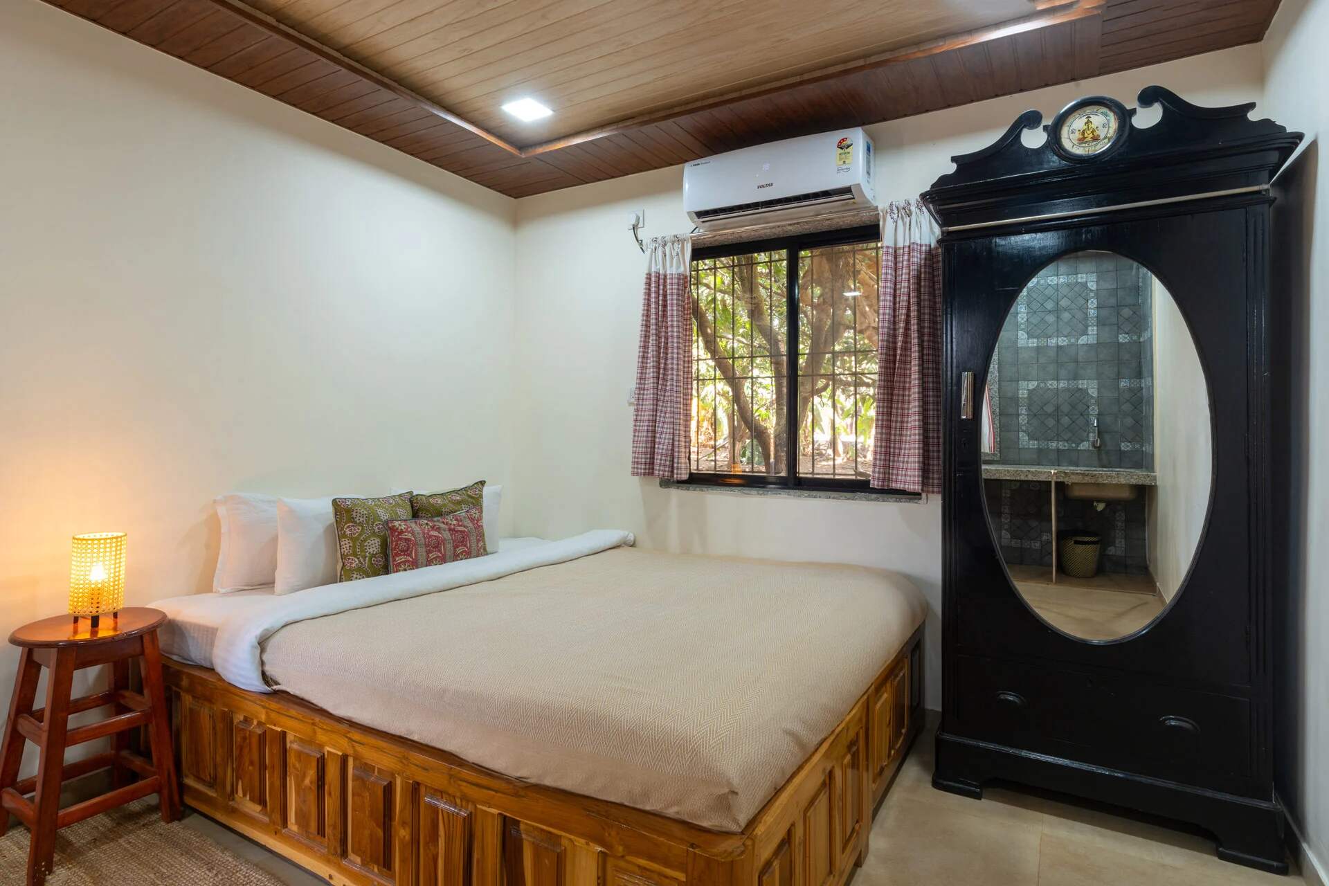 villas for a perfect January long weekend getaway near Mumbai