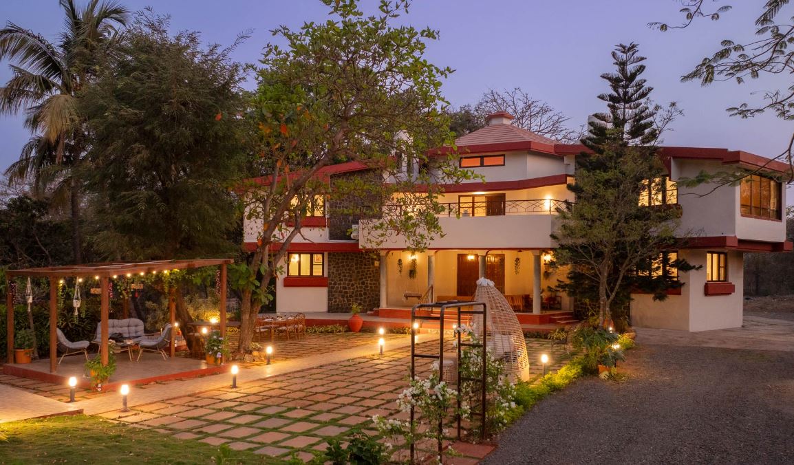 pet friendly villas in Alibaug with private pool