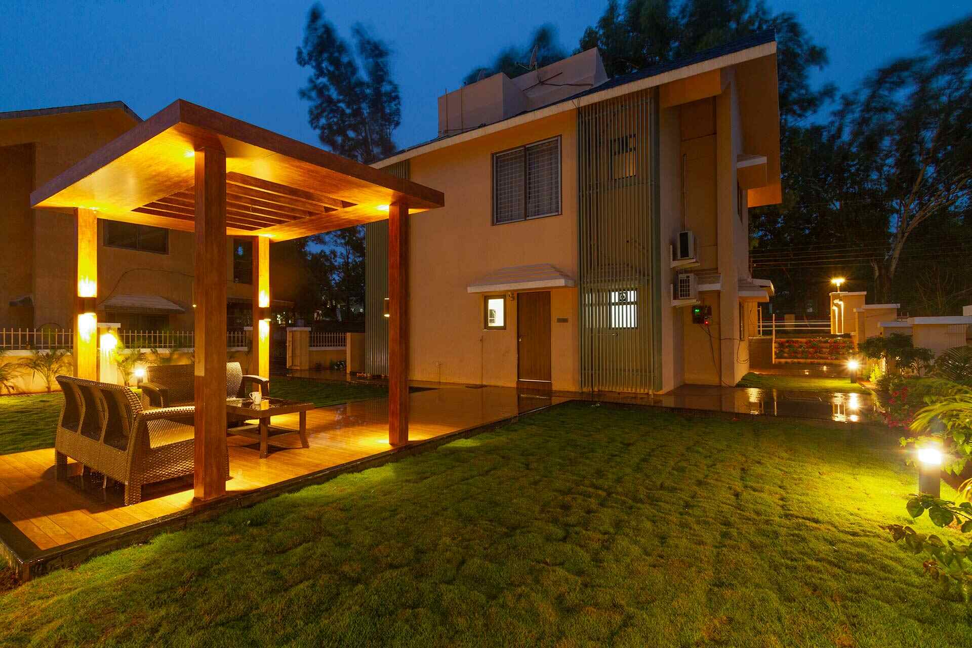 luxury villas in Panchgani for January holidays