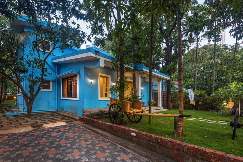 unique offbeat villas near Mumbai for family getaways