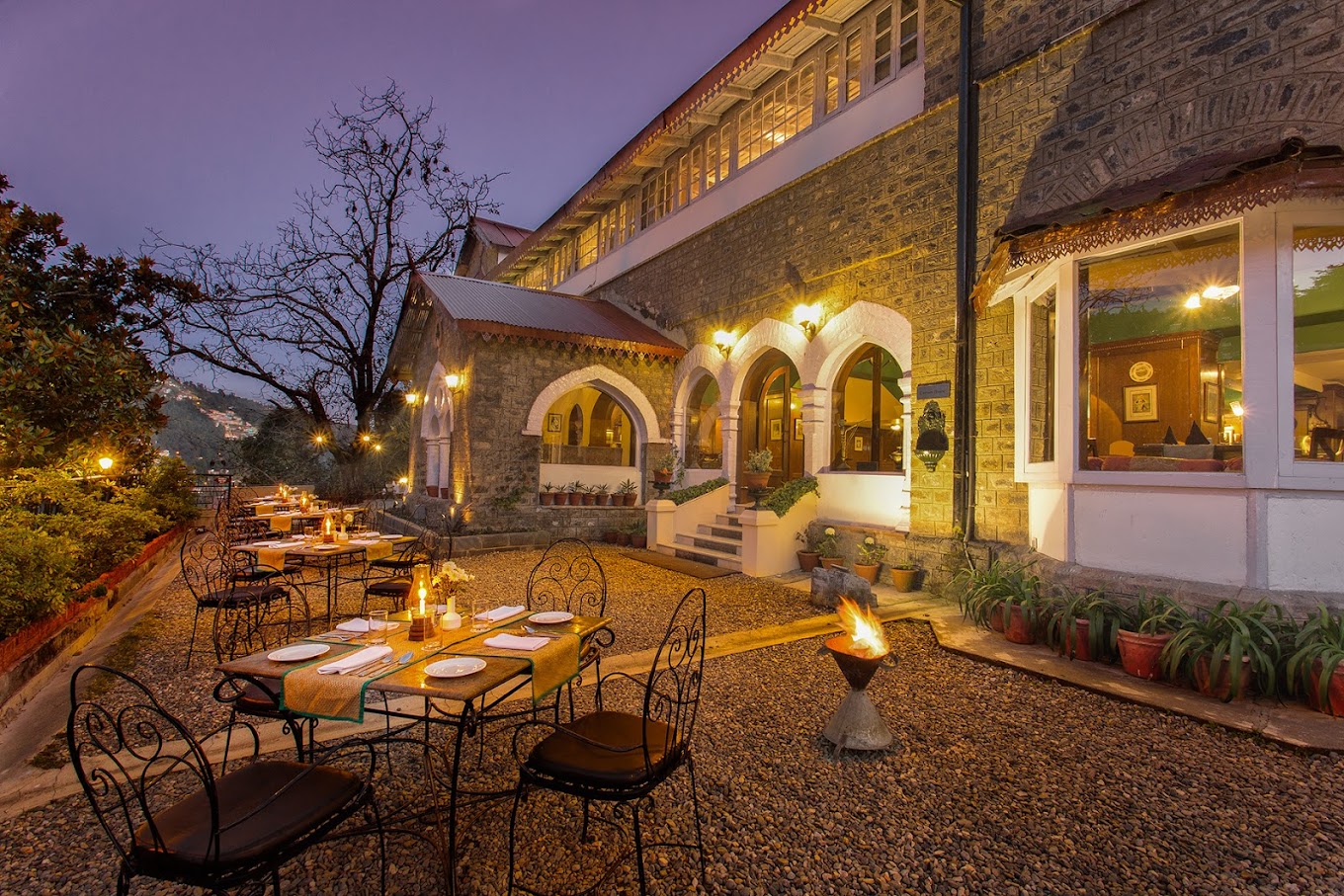 Romantic Getaways Near Delhi for Anniversary with Decoration|2025