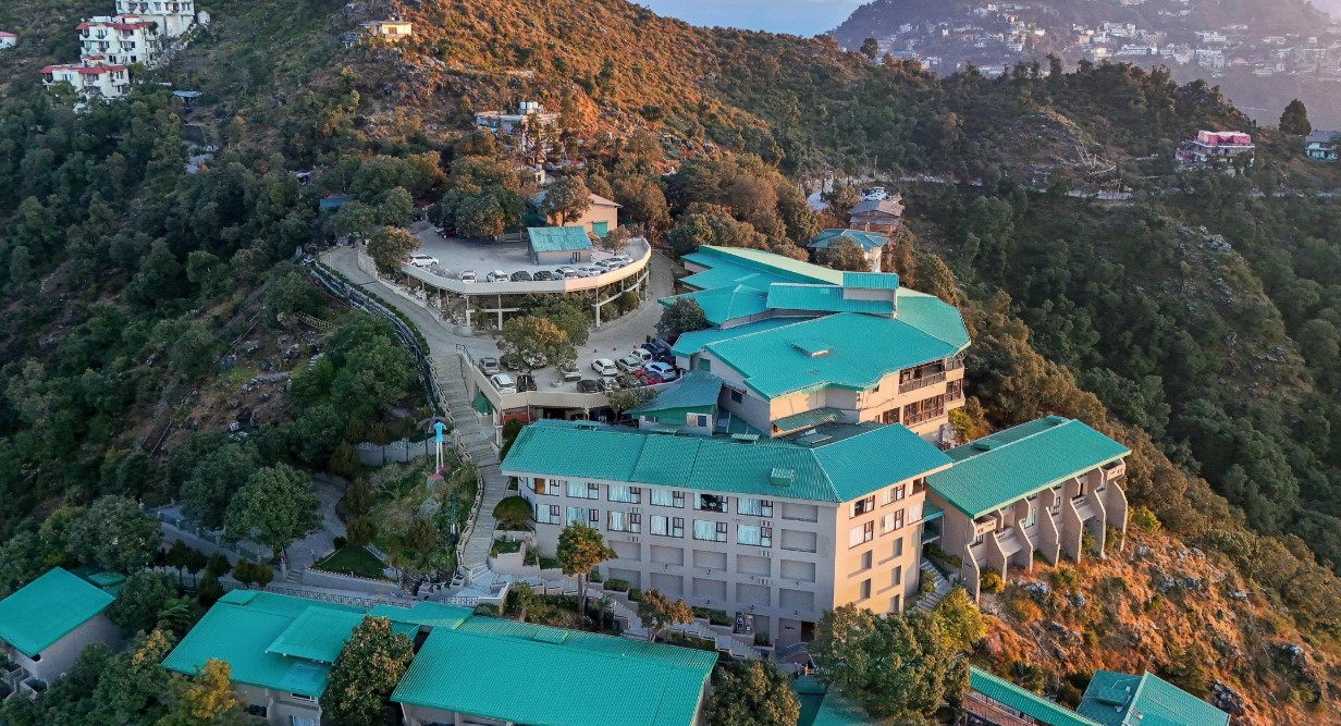 best family resorts in Uttarakhand